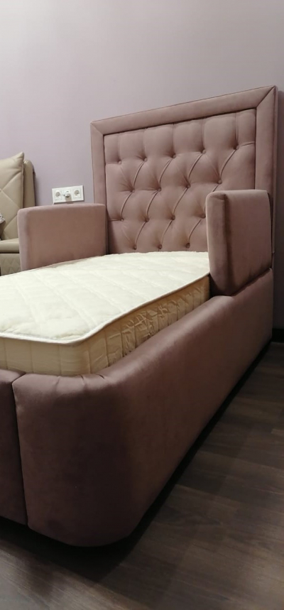 Кровать "МАЛИ" 32.000.руб.