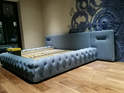Кровать          "Клео"   голубая  80.000.руб.